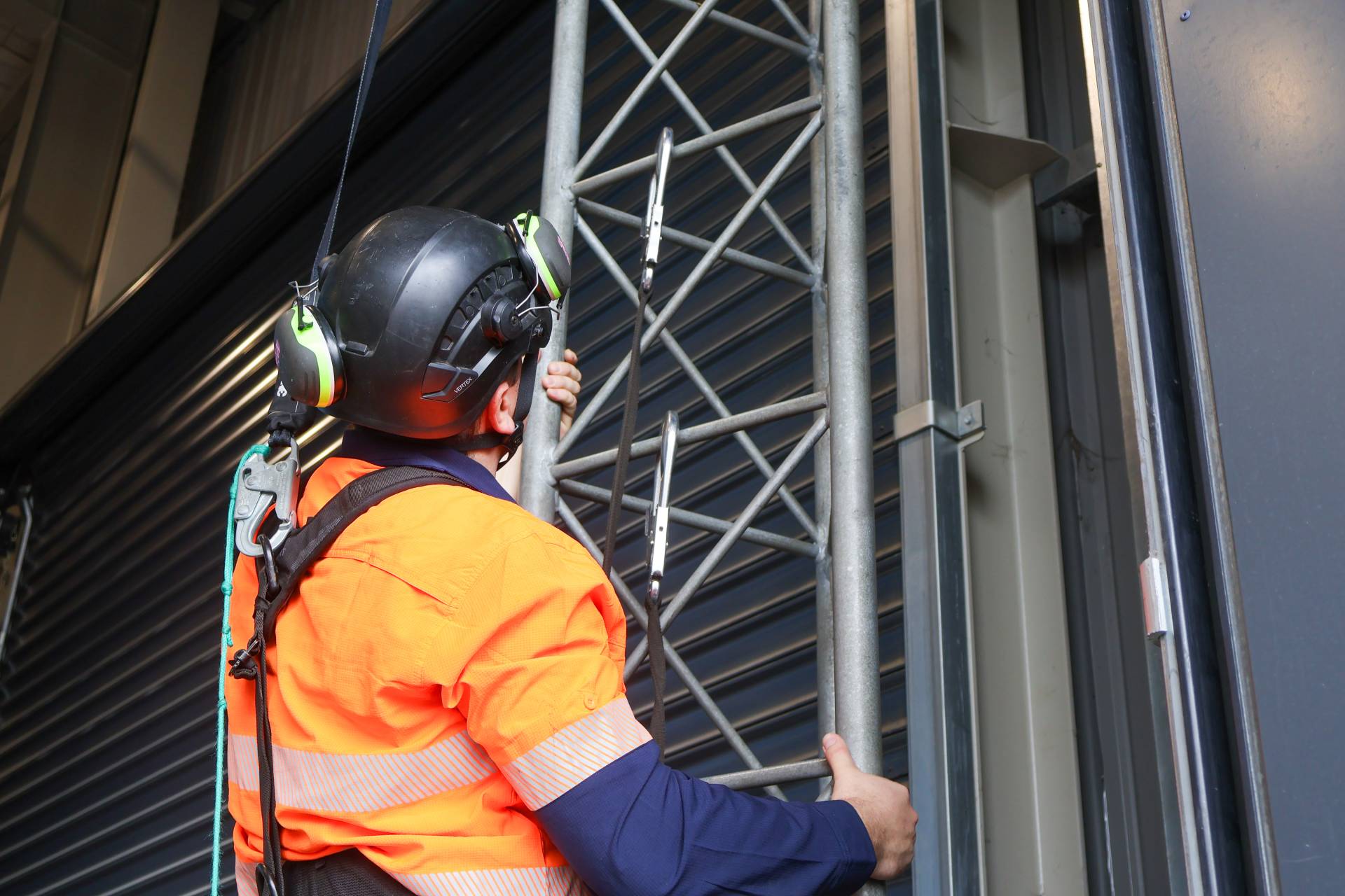 Approved VHNZ Fall Arrest Twin Hooks